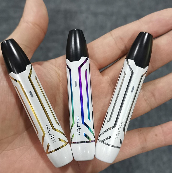 Hotcig Kubi Refillable Pod Starter Kit 550 mAh Engraved White Rainbow - Описание
