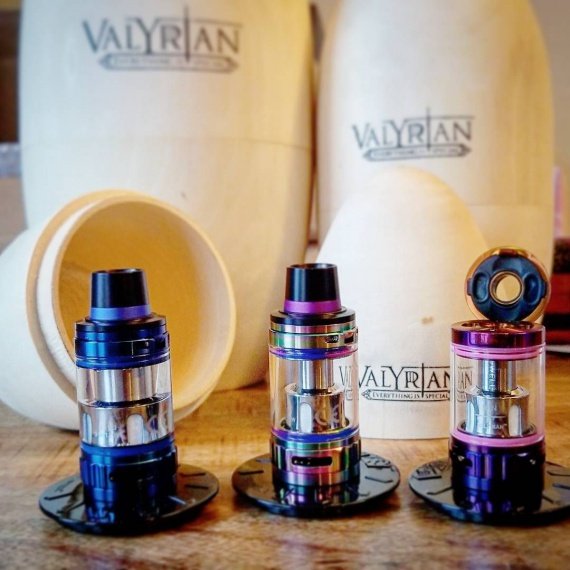 Атомайзер Uwell Valyrian Sub Ohm Tank